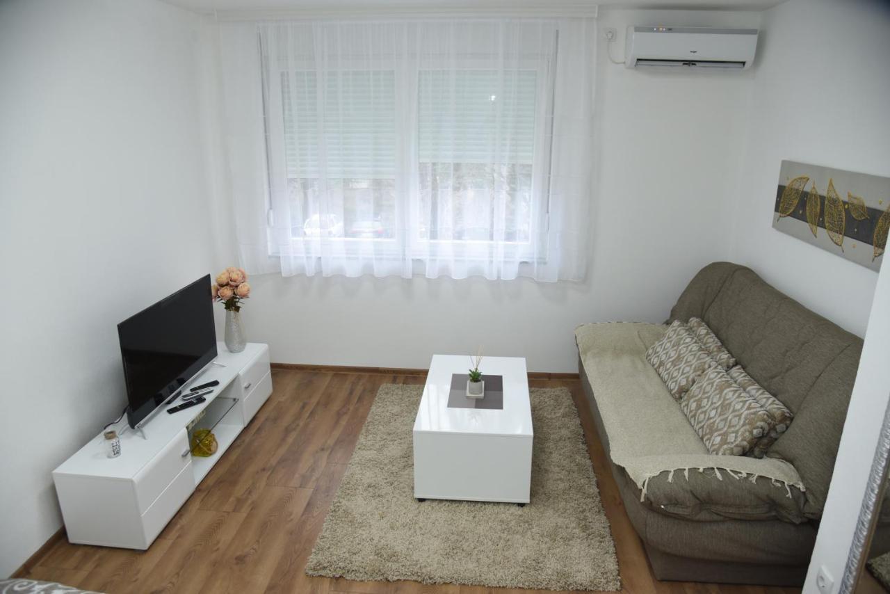 Apartmani Sofronic Loznica 1 Exterior photo